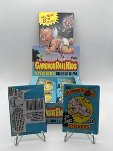 Topps Garbage Pail Kids 8a serie One Wax Pack 1987 - GPK OS8 sigillato - Foto 1 di 3
