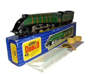 HORNBY DUBLO 3-RAIL 3211 BR (ER) 4-6-2 LOCOMOTIVE 'MALLARD' 60022 BOXED RARE - Picture 1 of 6