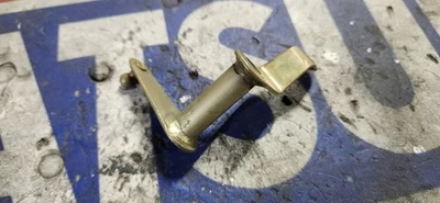 DATSUN 70-8. Manivela campana acelerador 71 240Z ------reemplazada Foto 1 de 2