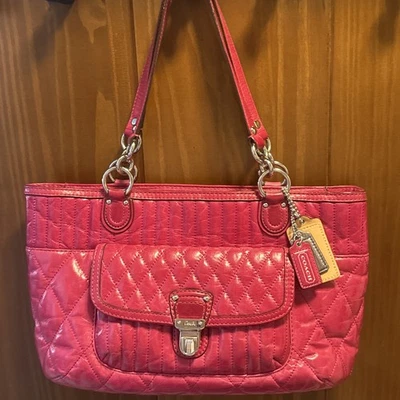 Bolso shopper Coach 19857 de cuero acolchado rosa amapola Foto 1 de 4
