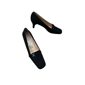 Salvatore Ferragamo Women's Buckle Square Toe Low Heels Size 7.5 Narrow - Picture 1 of 11