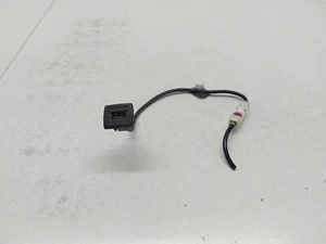MERCEDES BENZ SLK R172 PRESA USB PORTA PRESA 2012 - Foto 1 di 13