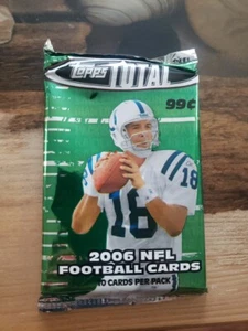 Topps - Football - NFL Total Trading Cards Pack - 2006 - Picture 1 of 2
