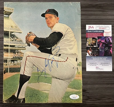 Gaylord Perry Signed Magazine Photo JSA Cert HOF '91 San Francisco Giants w/COA! - Image 1 of 4