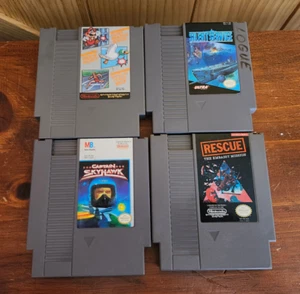 NES 4 Game Lot -Captain Skyhawk-Silent Service-Rescue-SMB/Duck Hunt/Track-Tested - Foto 1 di 2