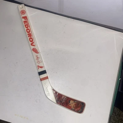 Sergei Fedorov Autographed 18 " Plastic Made Mini Stick JSA COA - Image 1 of 4