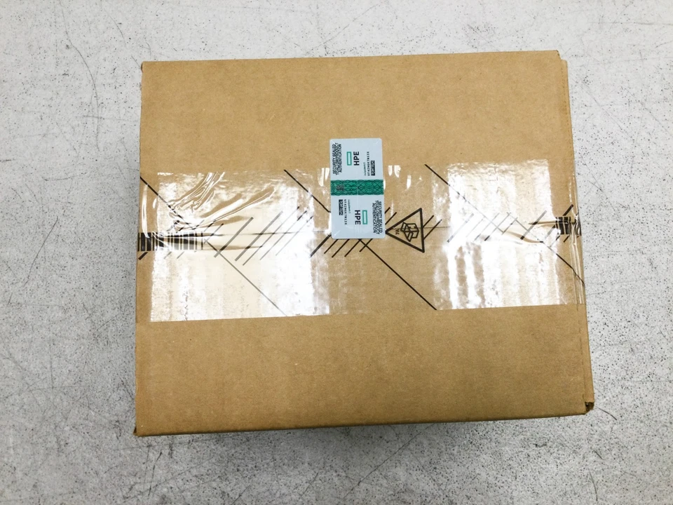 P26295-B21 HPE 400GB SAS 12G WRITE INTENSIVE SFF SC PM6 SSD P37176-001 New - Image 1 of 1