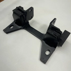 Lincoln Zephyr V-12 Transmission Mount h4 - Picture 1 of 8