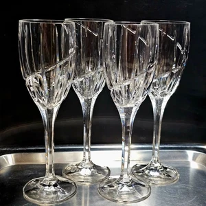 4 Mikasa Uptown Wine Glasses 8" spiral cut crystal glassware luxury stemware vtg - Picture 1 of 7
