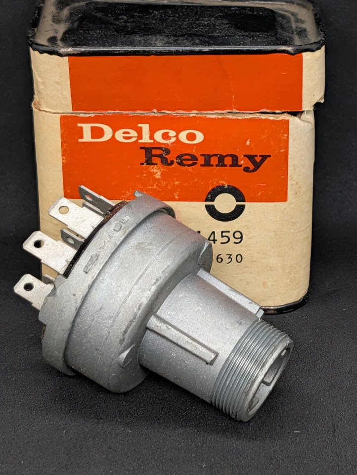 NORS 1963 PONTIAC LEMANS TEMPEST IGNITION SWITCH DELCO REMY 1116630 - Image 1 of 4