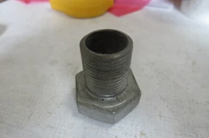 Sechskant-Hohlschraube, 7/8" Gewinde, 1 1/4" Kopf, 1 1/2 Höhe, kostenloser Versand - Bild 1 von 6