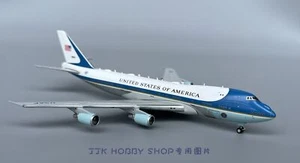 GeminiJets 1/400 Air Force One Boeing VC-25A 82-8000 GJAFO2173 Aircraft Model - Picture 1 of 17