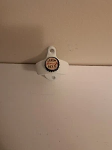 Baltimore Pfeil Bier Flaschenverschluss Wandmontage Metall Flaschenöffner - Bild 1 von 3