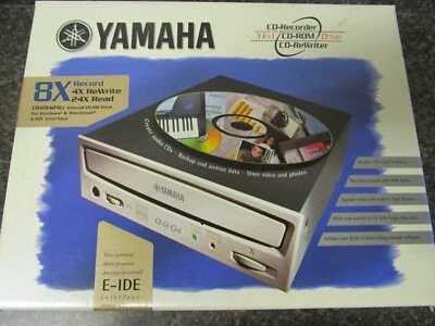 Yamaha Internal CD-RW Drive CD-Recorder CD-ROM CD-ReWriter Windows 95/98 8x4x24x - Image 1 of 4