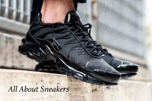 Nike Air Max Plus "Black/Black/Black" Scarpe da Ginnastica Uomo Stock Limitato Tutte le Taglie LMT - Foto 1 di 10