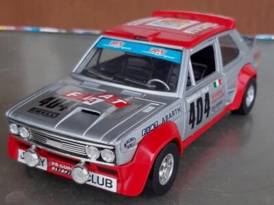 Bburago Burago Fiat 131 Abarth Jolly Club 1/24 - Immagine 1 di 2
