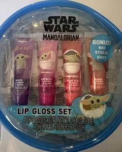 Star Wars The Mandalorion 4 Brillo de Labios Juego de Regalo con Hoja de Pegatinas de Uñas NUEVO - Imagen 1 de 6