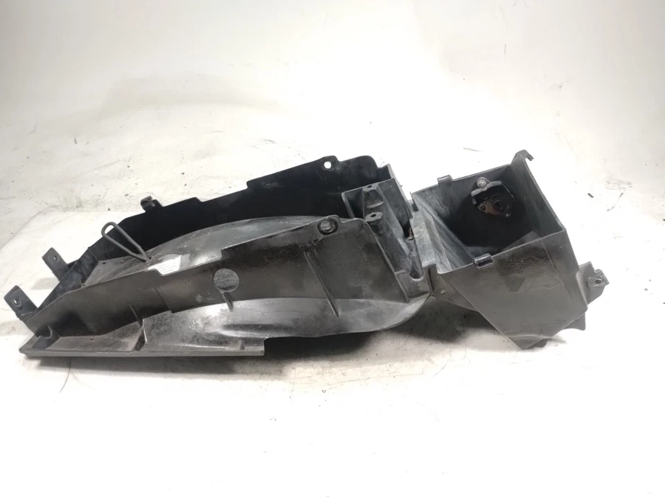 2001 Triumph Speed Triple 955i задний подхвостовой лоток для аккумулятора - Изображение 1 из 4