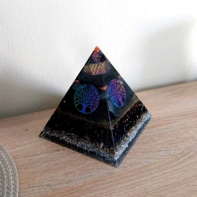 Orgonit Pyramide 15cm, (A28) Baum & Blume des Lebens, Orgon Deko Edelsteine - Bild 1 von 4