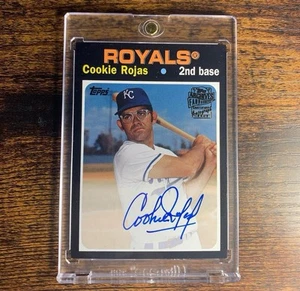 2019 Topps Archives Fan Favorite Auto 1971 Design Cookie Rojas #FFA-CR Auto - Picture 1 of 2