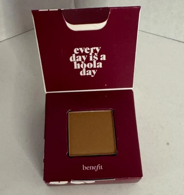 NEW❤ NEW NIB Benefit Hoola Pressed Powder Matte Bronzer ORIGINAL Sample 1.8g - Image 1 of 2