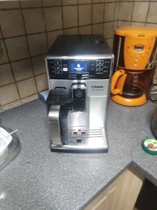 Macchina da caffè Saeco SM5460/10 PicoBaristo, serbatoio 1,8 l, macinino in ceramica - Foto 1 di 2