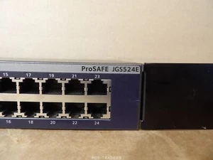 Commutateur réseau NETGEAR ProSafe Plus JGS524EV2 24 ports Gigabit - oreilles... - Photo 1/6