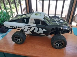 Traxxas Slash 4x4 Ultimate w/TSM & OBA On-Board-Audio - Picture 1 of 14