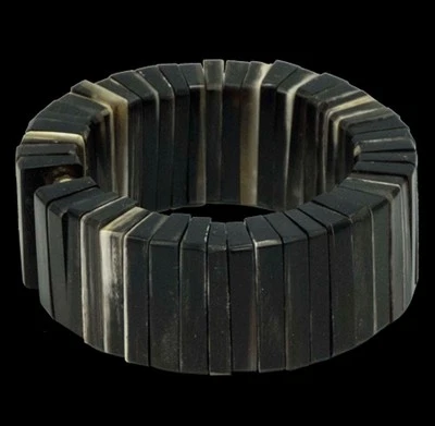 Pulseira elástica Randi and Will Collection preta chifre de Pompeia - N20-5 - Imagem 1 de 4