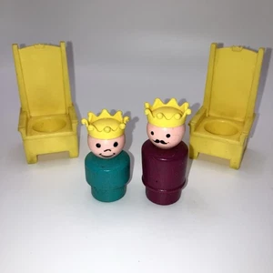Lotto 993 Castello Famiglia Little People Vintage Fisher Price Principe, Re, 2 Troni - Foto 1 di 6