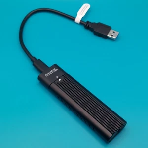Plugable USBC-NVME Usb-c to M.2 NVMe Tool-Free Enclosure - Picture 1 of 4