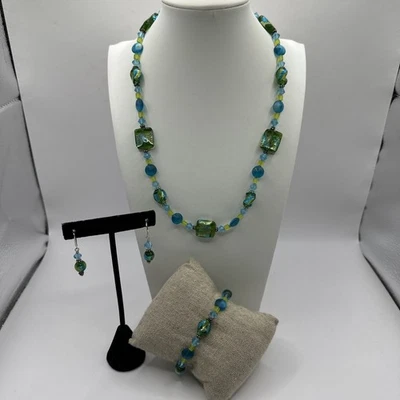 Conjunto de brincos e colar de vidro dicróico fundido prata esterlina - Imagem 1 de 4