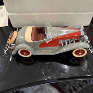 Danbury Mint 1935 Duesenberg SSJ 1:24 Scale Diecast Model Car Collectible - Picture 1 of 2