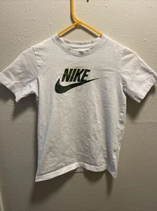 Nike Shirt Kids Medium white Swoosh Camouflage Logo - Picture 1 of 4