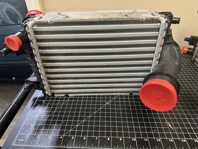 原始设备制造商原装 PORSCHE 911 Carrera 991.2 工厂中间冷却器一对二手 — 第 1/4 张图片