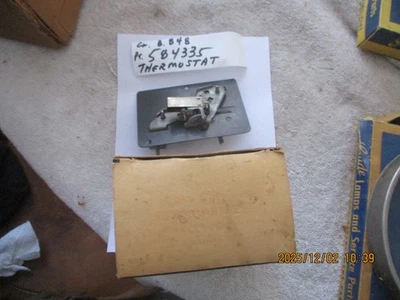 NOS 1961-1962 OLDSMOBILE, EXCEPT F-85 HEATER CONTROL VALVE-PART NO. 584335 Foto 1 de 4