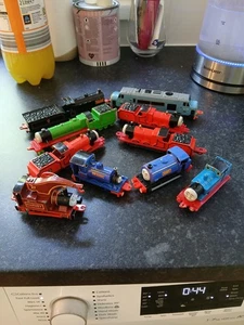 BUNDLE ERTL Die-Cast Thomas The Tank Engine WILBERT D 199 DONALD SIR HANDEL ETC - Picture 1 of 9