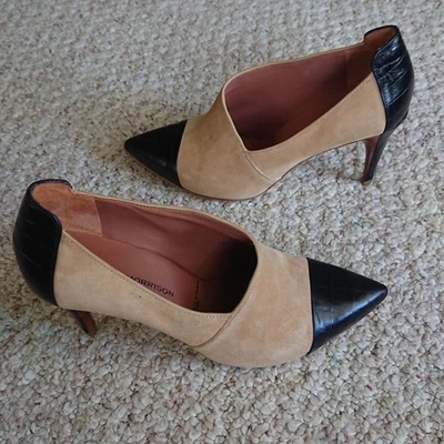 Sigerson Morrison Tan and Black booties size 5.5 - Image 1 of 4