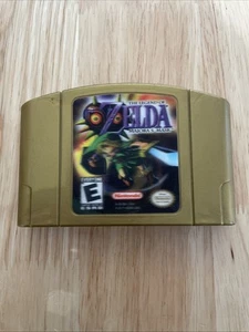 The Legend of Zelda: Majora's Mask (N64 Holographic Gold) Authentic, Tested 1997 - Picture 1 of 4