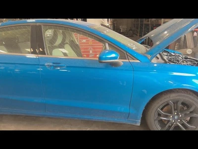 Used Front Right Door Assembly Front fits: 2019 Ford Fusion Front Right Grade A — 第 1/4 张图片