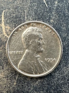 1934 Lincoln Wheat Penny - Picture 1 of 2