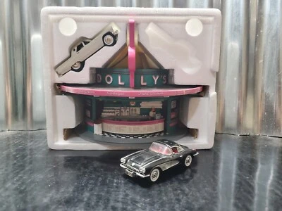 ERTL American Muscle Cruisin' Series Dolly's Drive In 1:43 Diecast Car Diorama - Image 1 of 4
