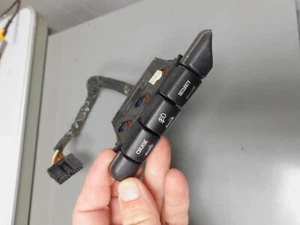92-97 SUBARU SVX CONTROL DE CRUCERO LUZ ANTINIEBLA INTERRUPTOR DE BOTÓN OEM - Imagen 1 de 1