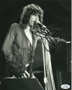 STEVEN TYLER SIGNED AEROSMITH PHOTO (20) ALSO ACOA CERTIFIED - Picture 1 of 2
