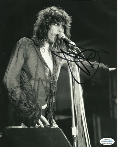STEVEN TYLER SIGNED AEROSMITH PHOTO UACC REG 242 (20) ALSO ACOA CERTIFIED Cover