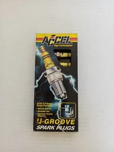 Vintage 6 Accel 8185 Hp Copper Core U-Groove Spark Plugs . - Picture 1 of 8