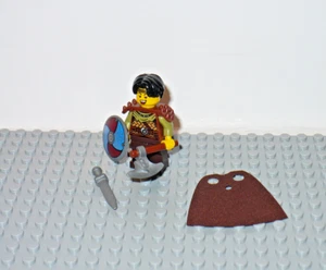 LEGO Viking Village barco mujer guerrera espada escudo azul capa marrón 21343 31132 - Imagen 1 de 2