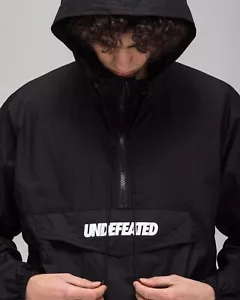 UNDEFEATED Metallic Anorak Hooded Half Zip Jacket Mens Size X-Small Streetwear - Picture 1 of 7
