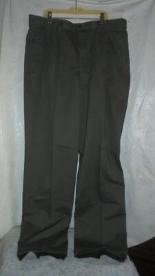 DOCKERS OLIVE,PLEATED FRONT.PANTS SIZE 38 X 34 MEASURED 37" X 34"  DISPLAY     - Image 1 of 3