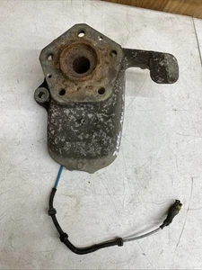 * 03-10 Maserati Quattroporte M139 Front Right Side Spindle Knuckle Hub 242605 - Picture 1 of 14